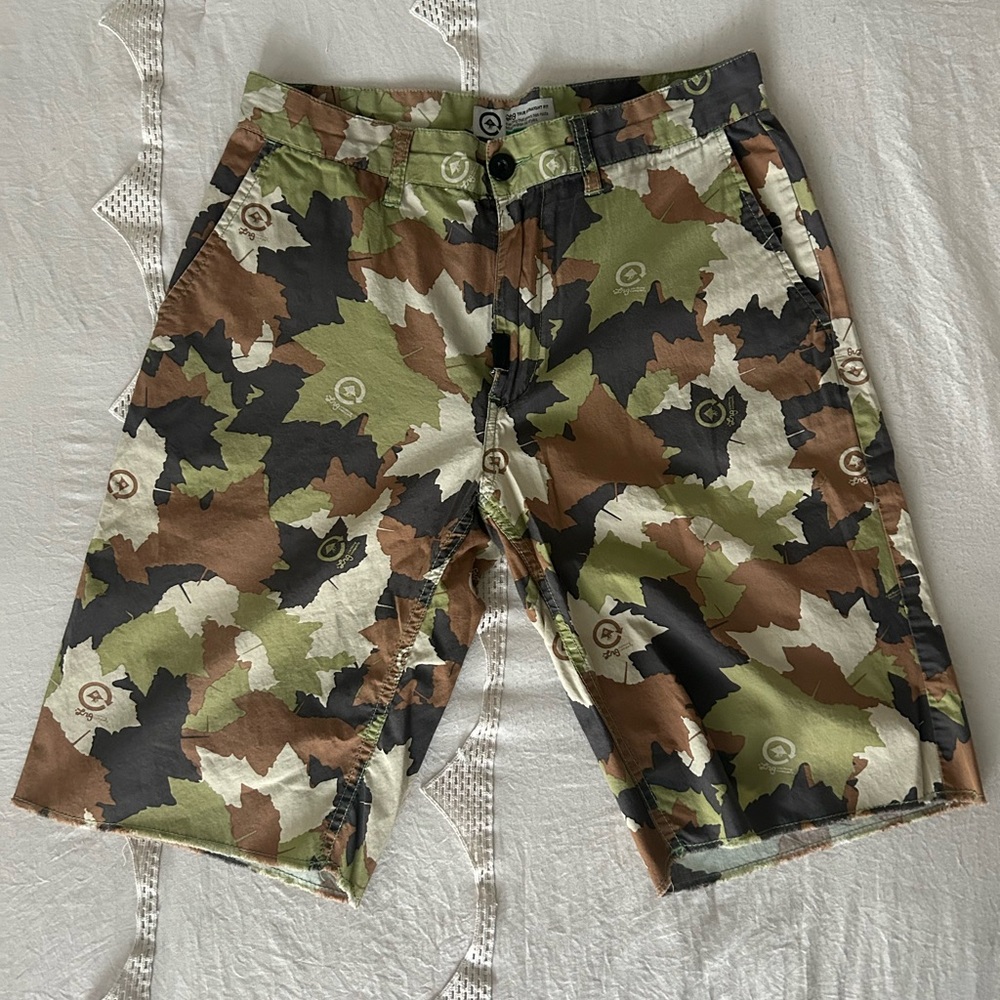 LRG straight fit shorts